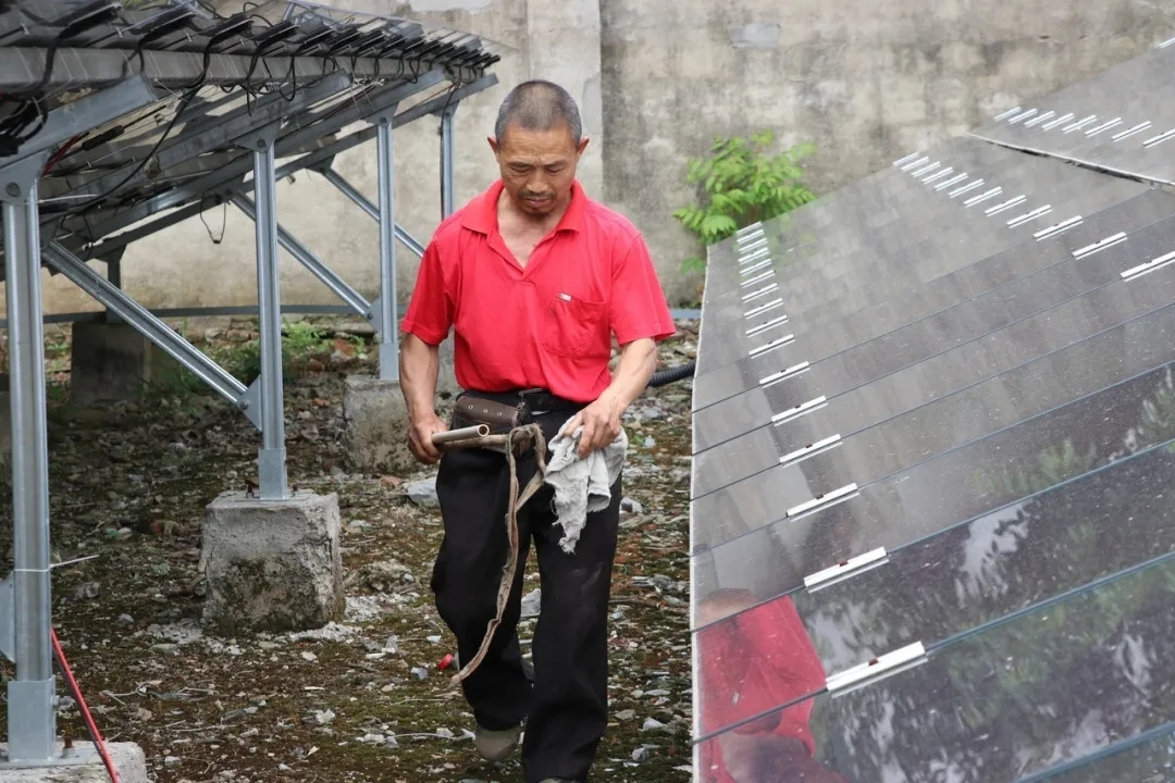 光伏發電多少錢一平